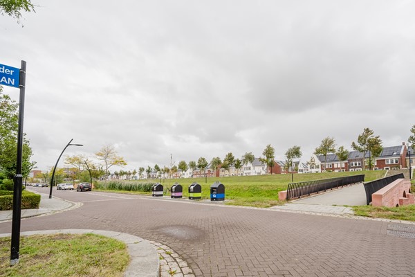 Medium property photo - Johan van der Poortenlaan 14, 3201 MC Spijkenisse